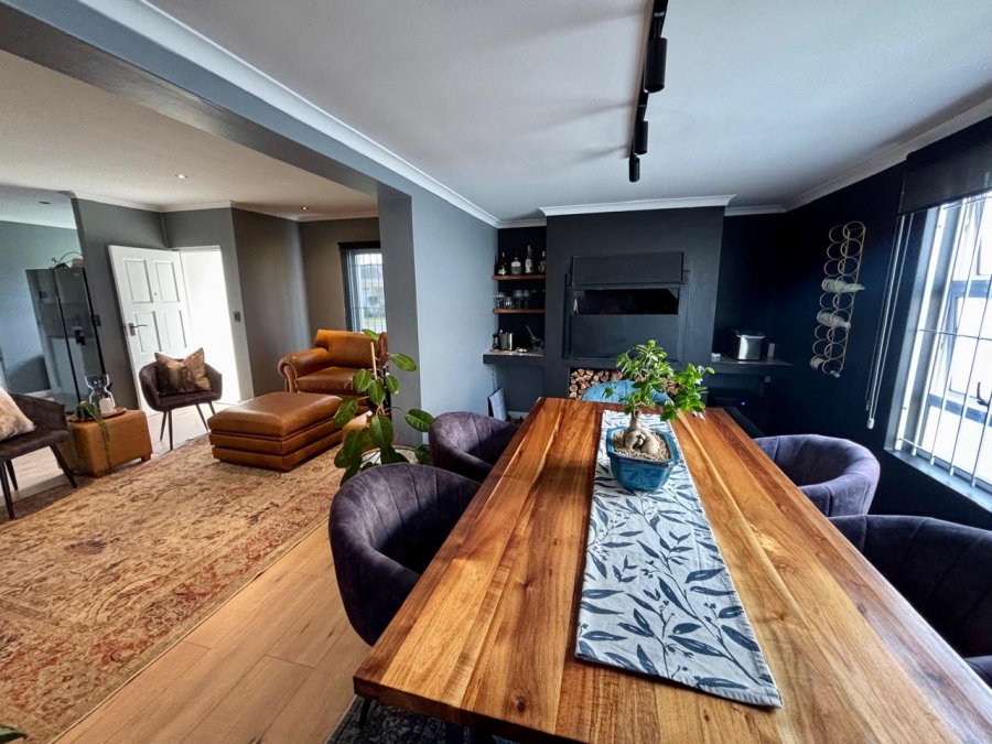 To Let 3 Bedroom Property for Rent in Windsor Park Estate Western Cape